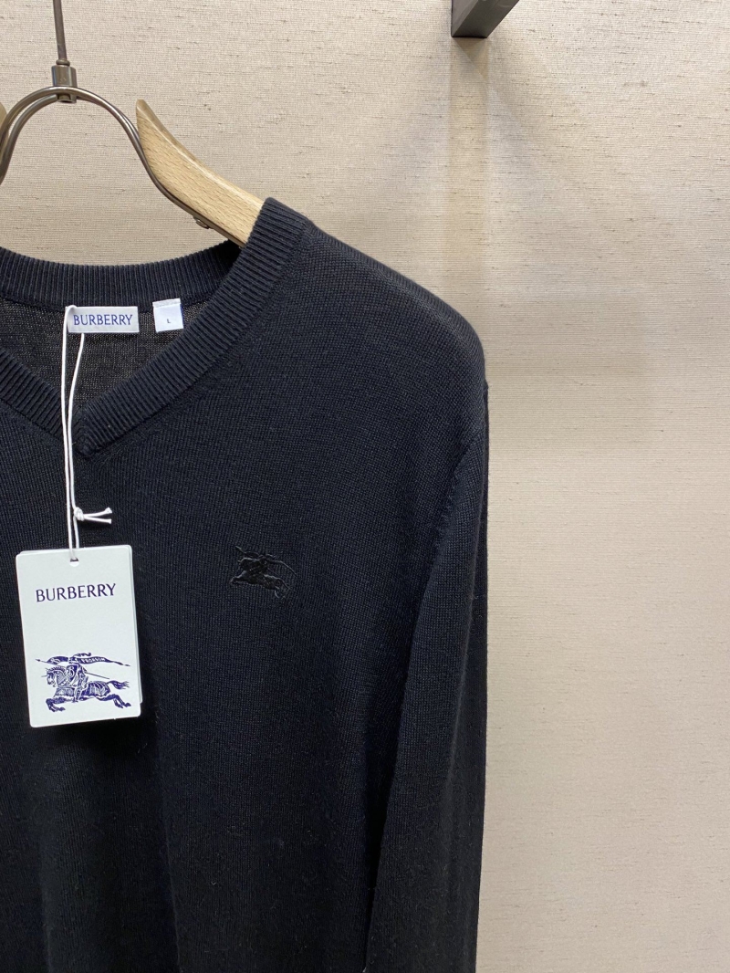Bv*b*rry sweaters